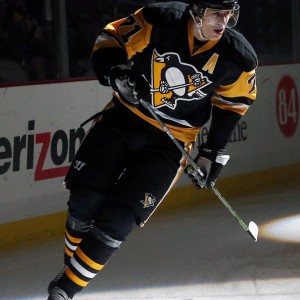 Evgeni Malkin in the team's sleek third jersey (Charles LeClaire-USA TODAY Sports)