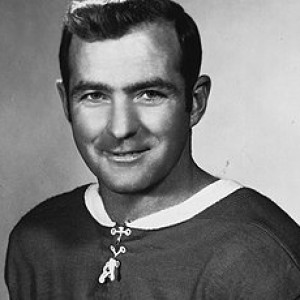 Dick Duff scored his 200th goal for the Habs.