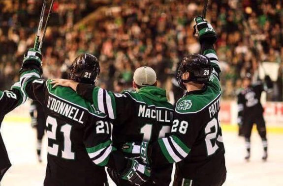 UND's Senior Class Salutes the fans (Peter Bottini / UND Athletics)