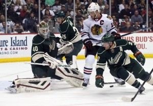 Devan Dubnyk and the Minnesota Wild take on the Chicago Blackhawks. (Marilyn Indahl-USA TODAY Sports)