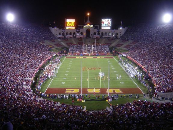 LA Coliseum Could host an outdoor NHL Game