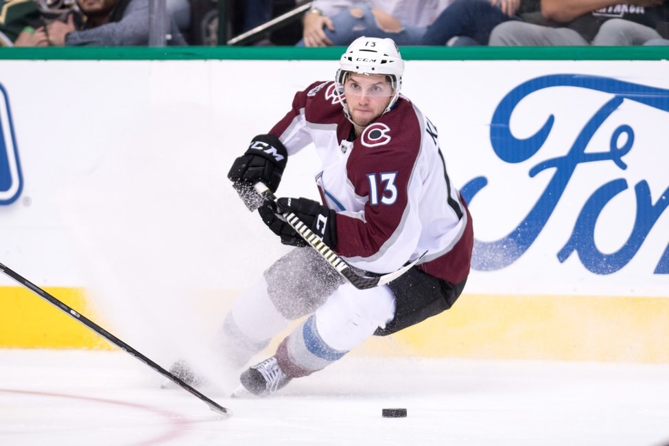 Avalanche sign forward Alexander Kerfoot to 2-year deal