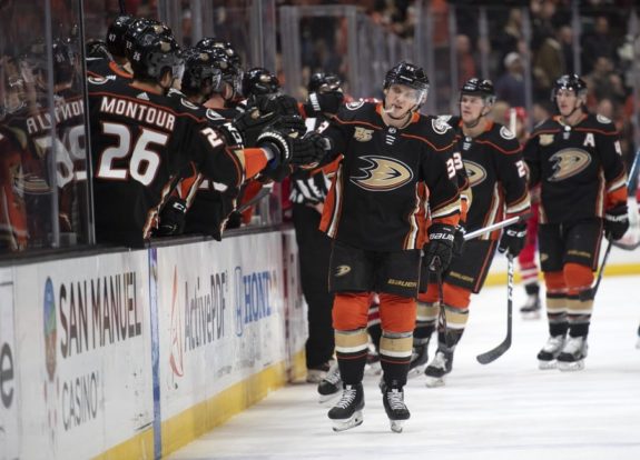 Carolina Hurricanes Snap Anaheim Ducks' 5-Game Win Streak