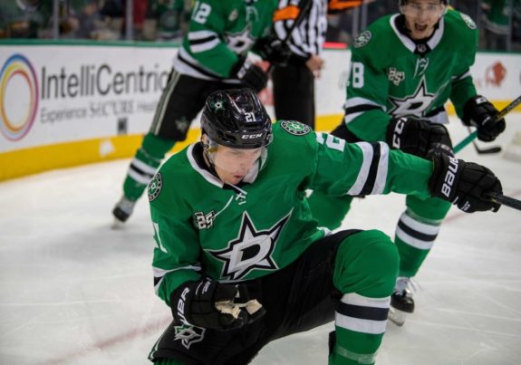 Stars left wing Antoine Roussel