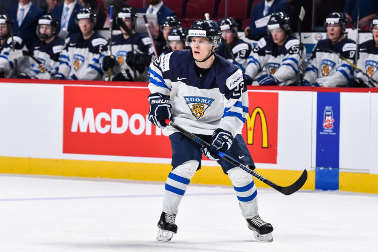 Sabres Move Prospects Quinn and Ruotsalainen to Center