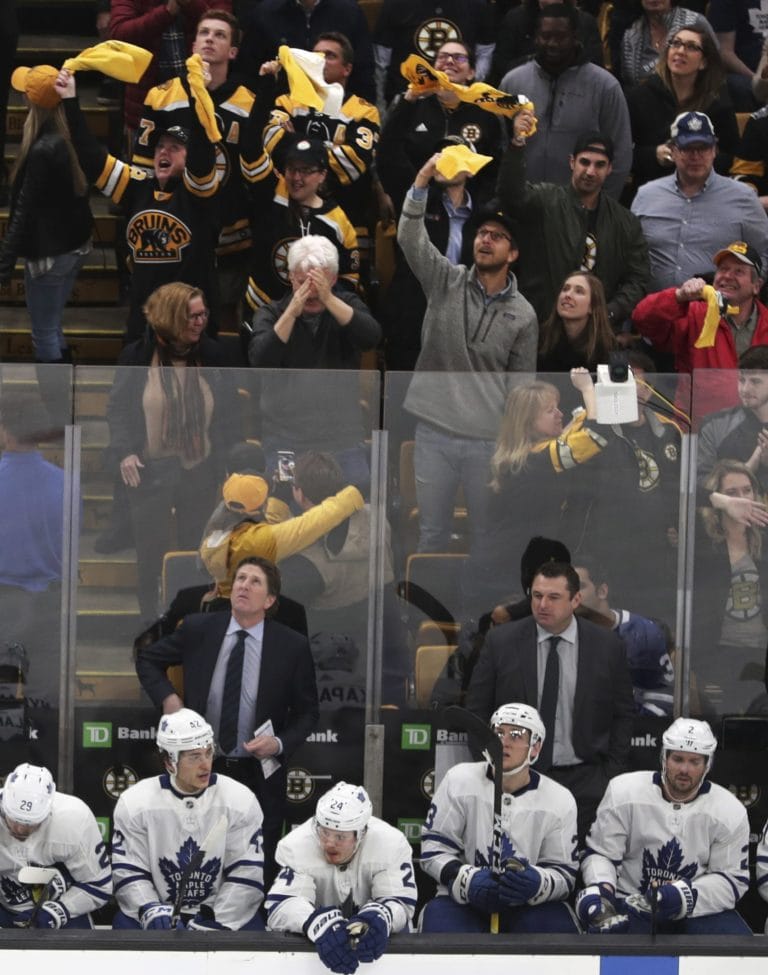 Ex Maple Leafs Mike Babcock Stubborn Confusing And Out Of Work The Hockey Writers 