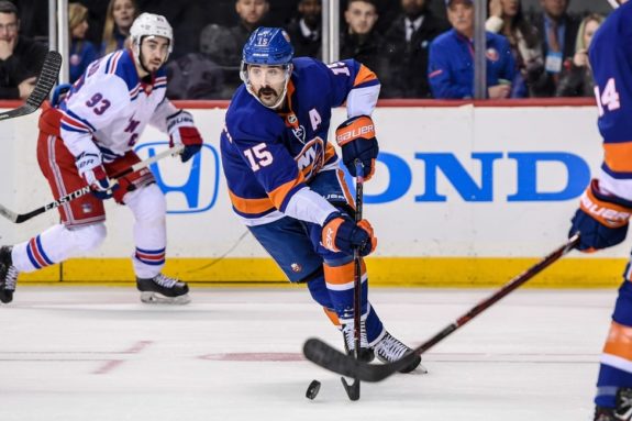 Islanders right wing Cal Clutterbuck