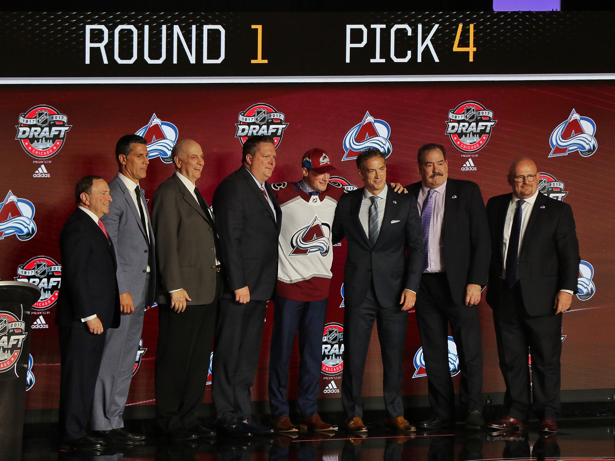 In Cale Makar, did Avalanche get best player in 2017 NHL Draft?
