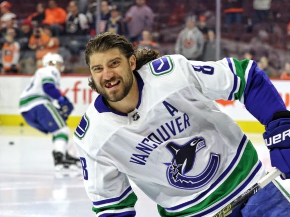 Chris Tanev Vancouver Canucks