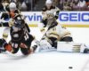 Bruins Blank Ducks for 4th Straight Win