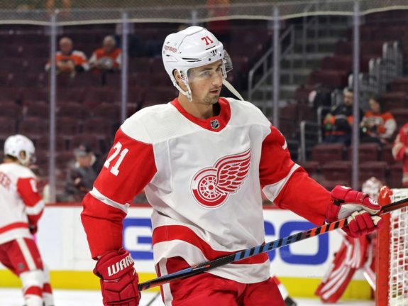 Dylan Larkin #71, Detroit Red Wings