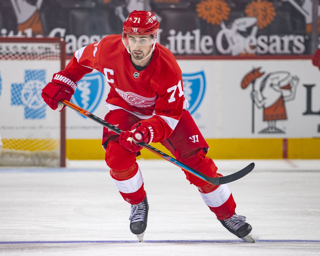 Red Wings’ Larkin Proves to Be a “True Captain” During Lalonde Transition