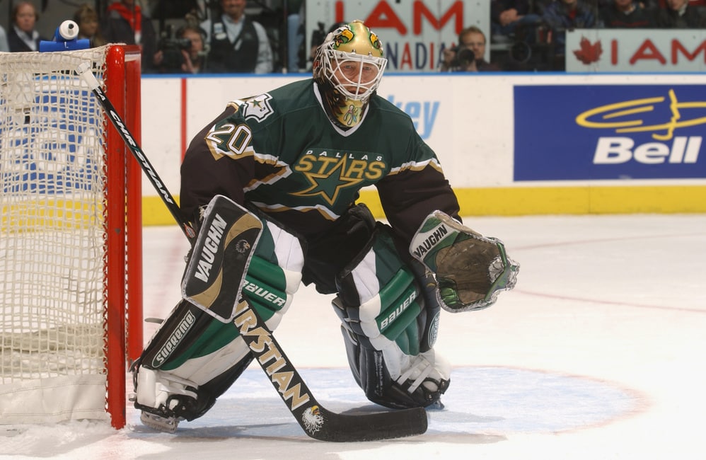 62 Ed Belfour - Dallas Stars - 1999-00 Upper Deck MVP Hockey – Isolated  Cards