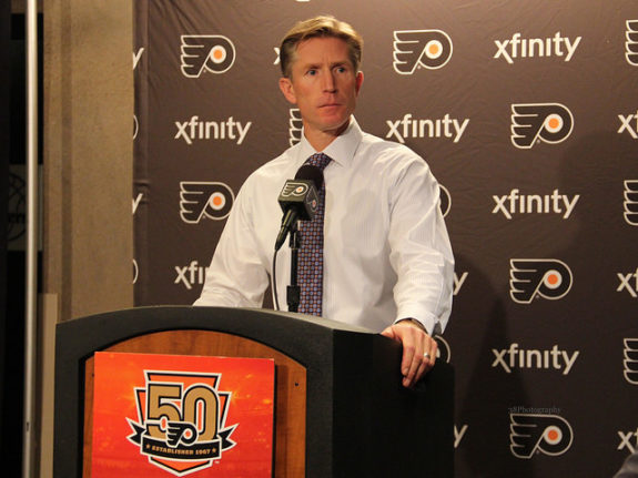 Flyers Coach Dave Hakstol