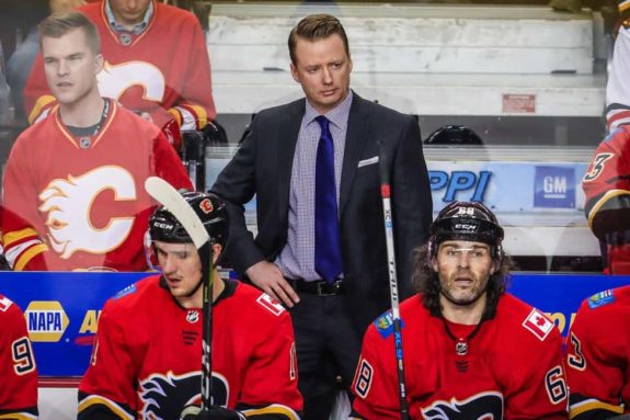 Calgary Flames head coach Glen Gulutzan