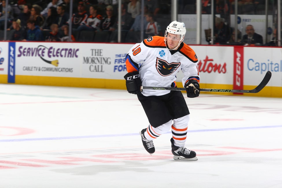philadelphia flyers prospect greg carey a goal scoring phantom greg carey flyers