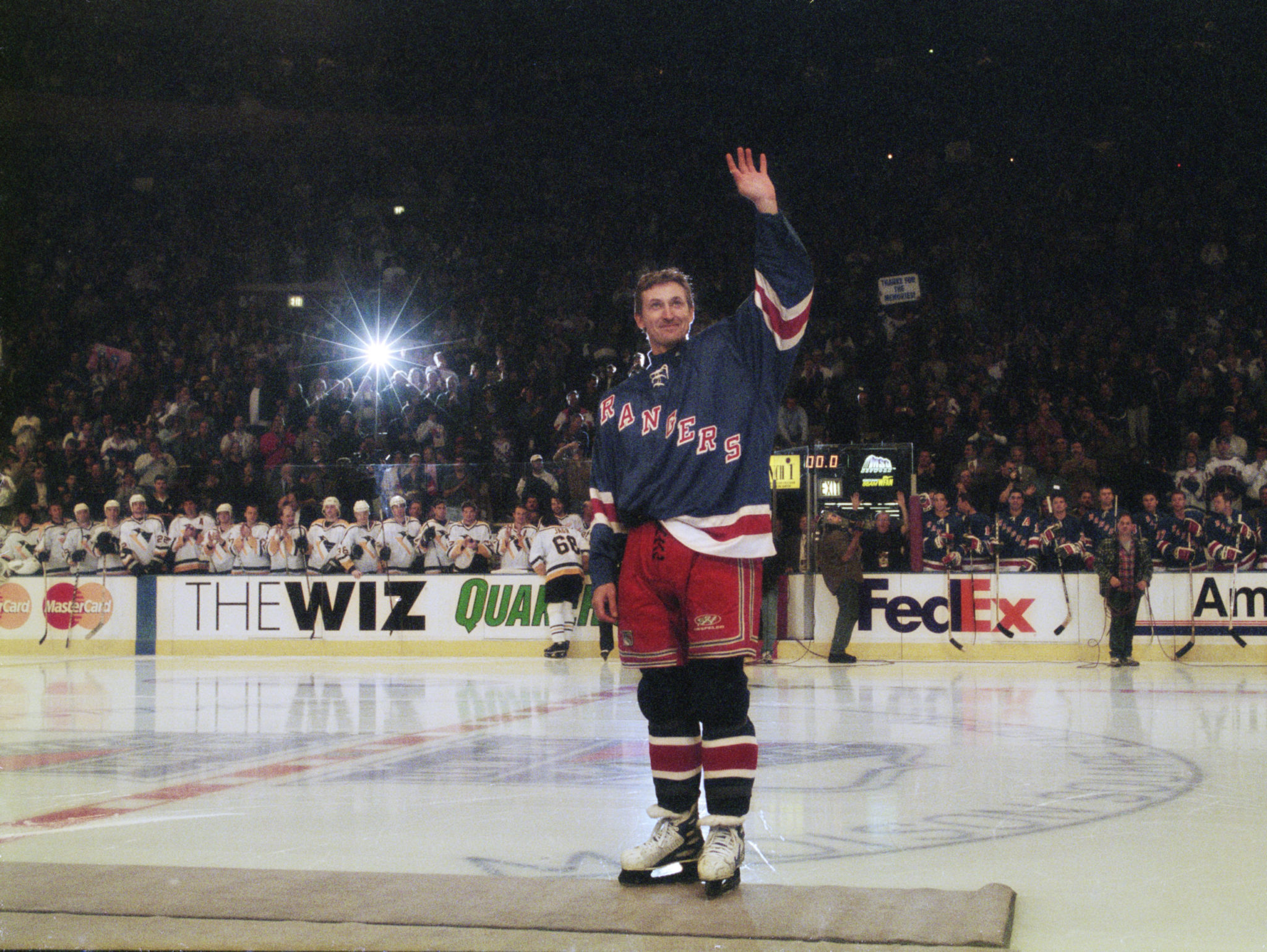 Criticism of Wayne Gretzky Has Gone Too Far - The Hockey Writers ...