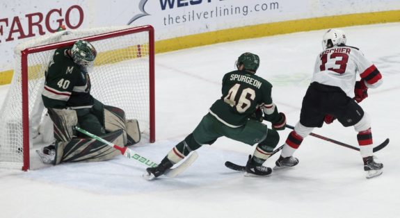 Nico Hischier, Devan Dubnyk