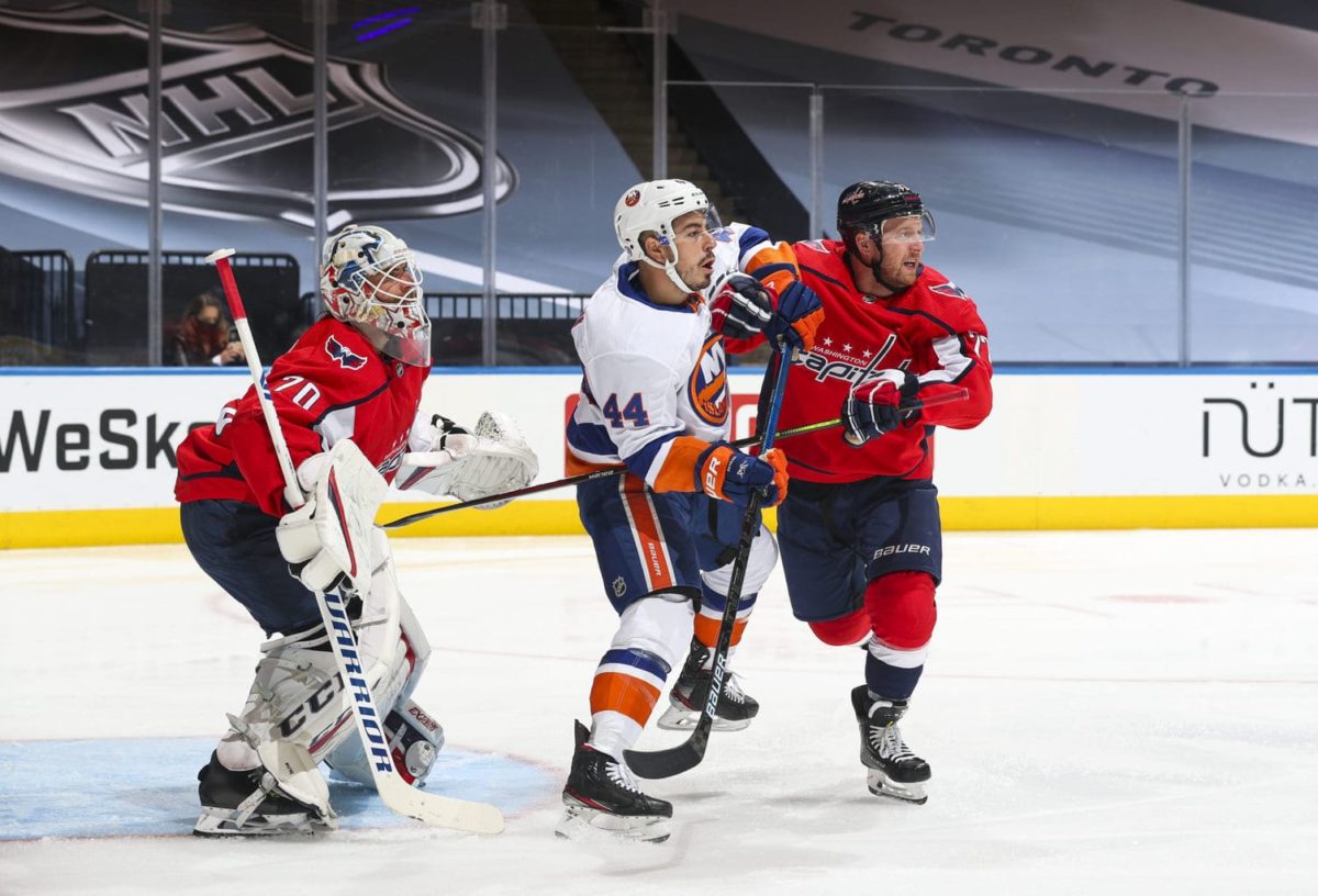 Jean-Gabriel Pageau New York Islanders Travis Boyd Braden Holtby Washington Capitals