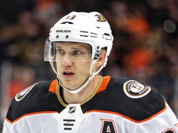 Jakob Silfverberg Anaheim Ducks-Ducks News & Rumors: Gibson, Comtois & More