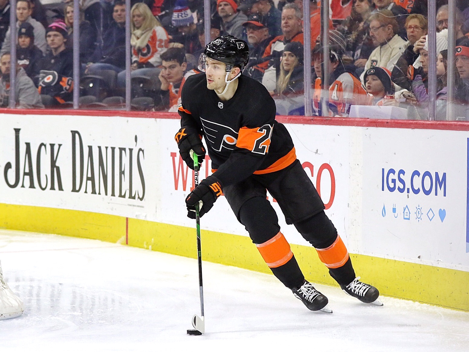 James van Riemsdyk of the Boston Bruins skates against the Nashville  News Photo - Getty Images