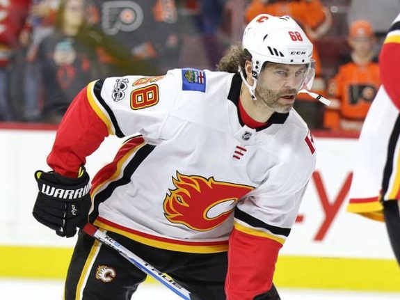 Jaromir Jagr Calgary Flames Jersey Last NHL Season Retirement 2017-18 Kladno