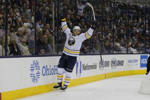 Sabres left wing Jeff Skinner