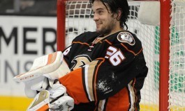 Ducks Sign Gibson to Contract Extension