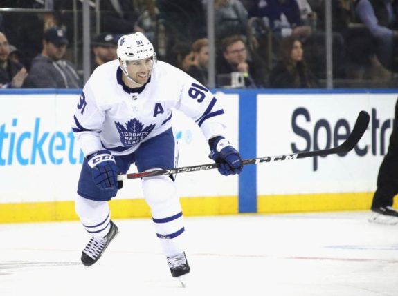 Maple Leafs Edge Isles on Long Island - Tavares Scores