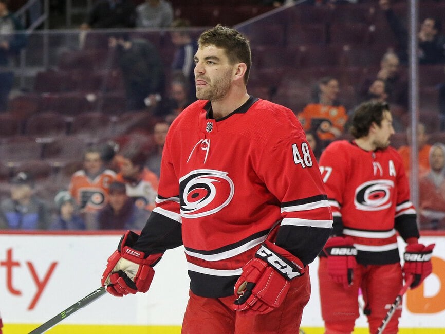 Jordan Martinook, Carolina Hurricanes