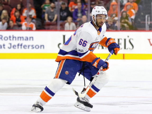 Josh Ho-Sang would help the Detroit Red Wings.
