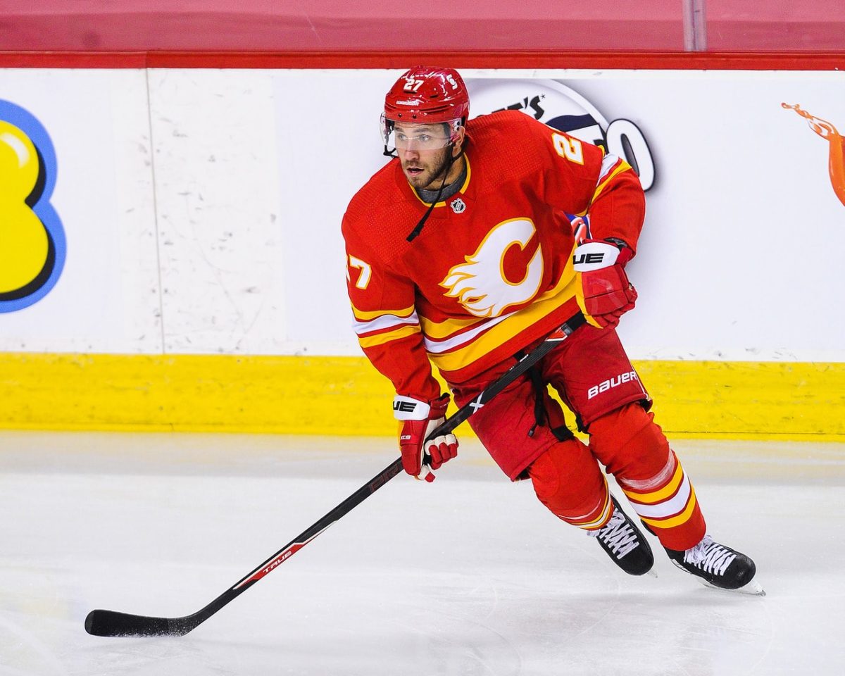 Josh Leivo Calgary Flames