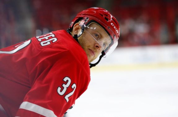 Kris Versteeg - Carolina Hurricanes