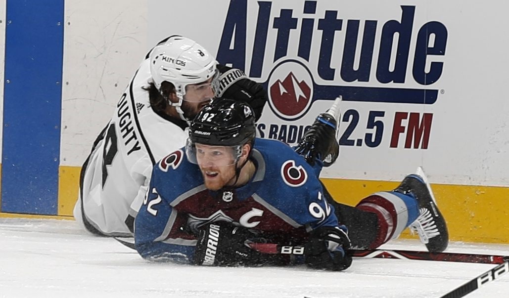 Colorado Avalanche Hockey Alternate Captain A Jersey Patch Mikko Rantanen  NHL