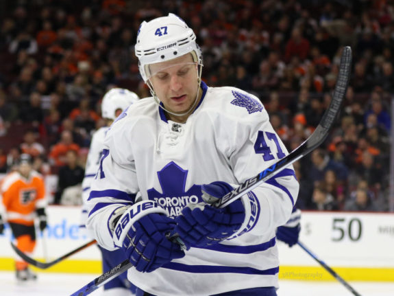 Leo Komarov, Toronto Maple Leafs