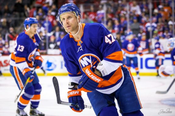 Leo Komarov New York Islanders