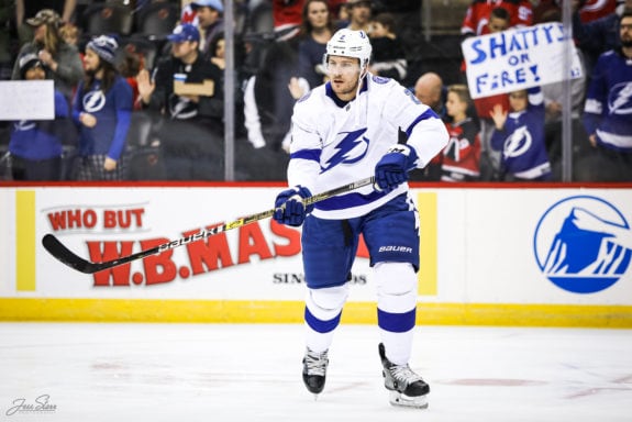 Luke Schenn Tampa Bay Lightning