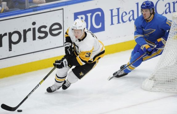 Pittsburgh Penguins' Olli Maatta St. Louis Blues' Robert Thomas