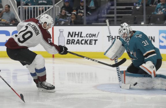 Nathan MacKinnon, Martin Jones