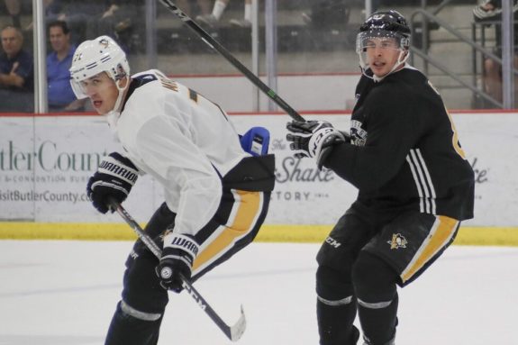 Pittsburgh Penguins' Sidney Crosby Evgeni Mallkin