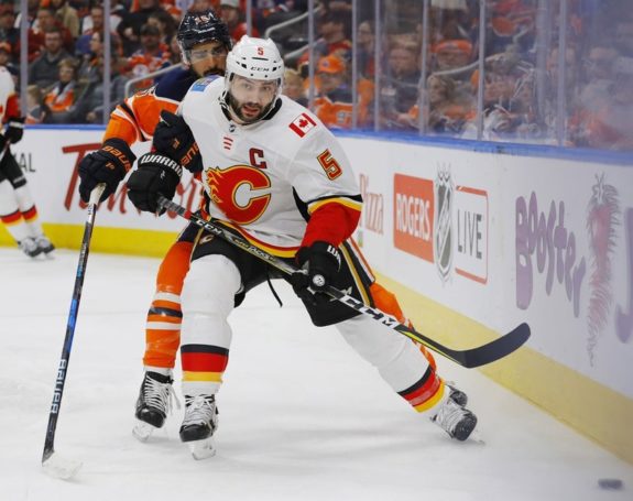 Flames defensemen Mark Giordano