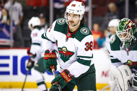 Mats Zuccarello is under contract with Minnesota Wild for a disappointing four more years.