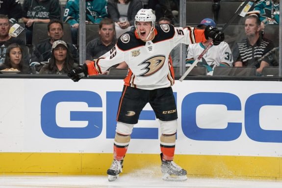 Max Comtois Ducks