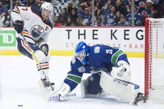 Edmonton Oilers Connor McDavid Vancouver Canucks Jacob Markstrom