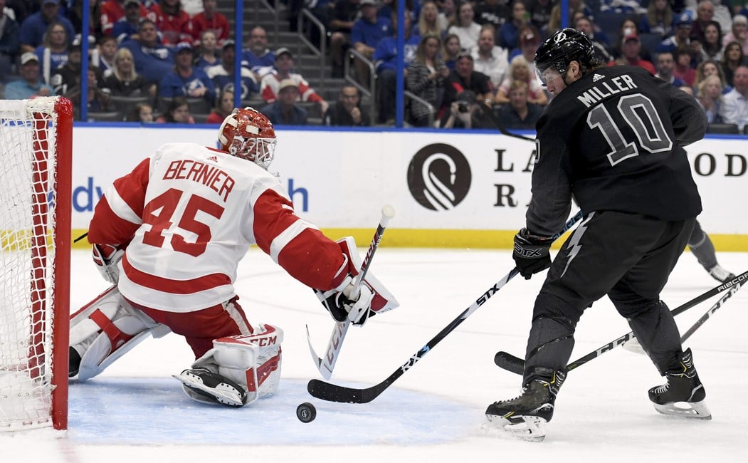 Tampa Bay Lightning Beat Detroit Red Wings - Nikita ...