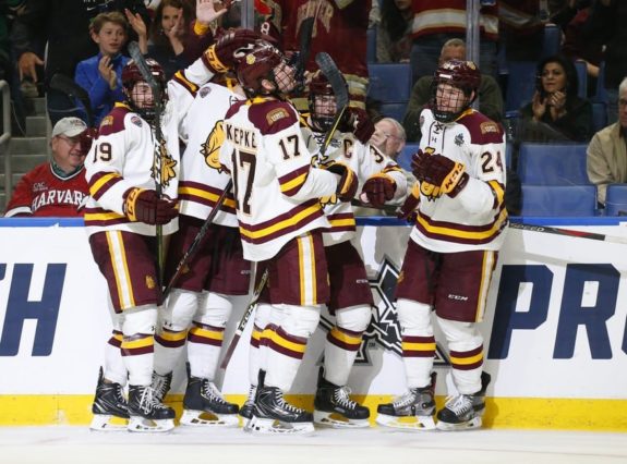 Minnesota-Duluth Bulldogs celebrate