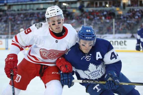 red wings outdoor game jersey