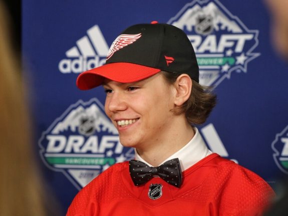 Moritz Seider Red Wings Draft