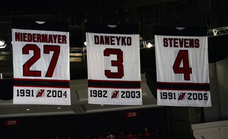 nhl retired numbers by team