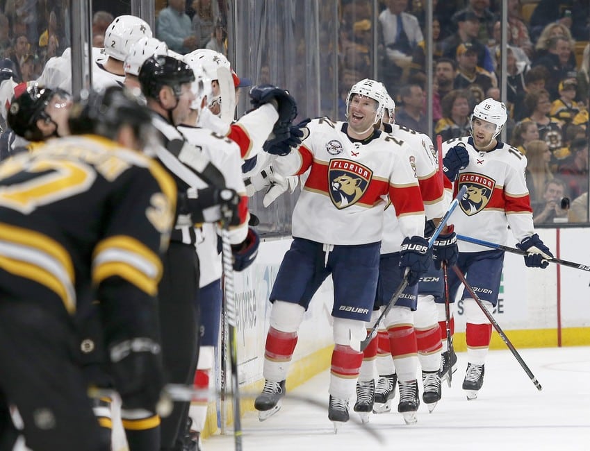 Panthers Beat Bruins - Luongo Stops 30